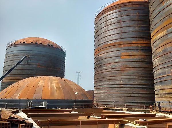 桑日焦粉钢板仓